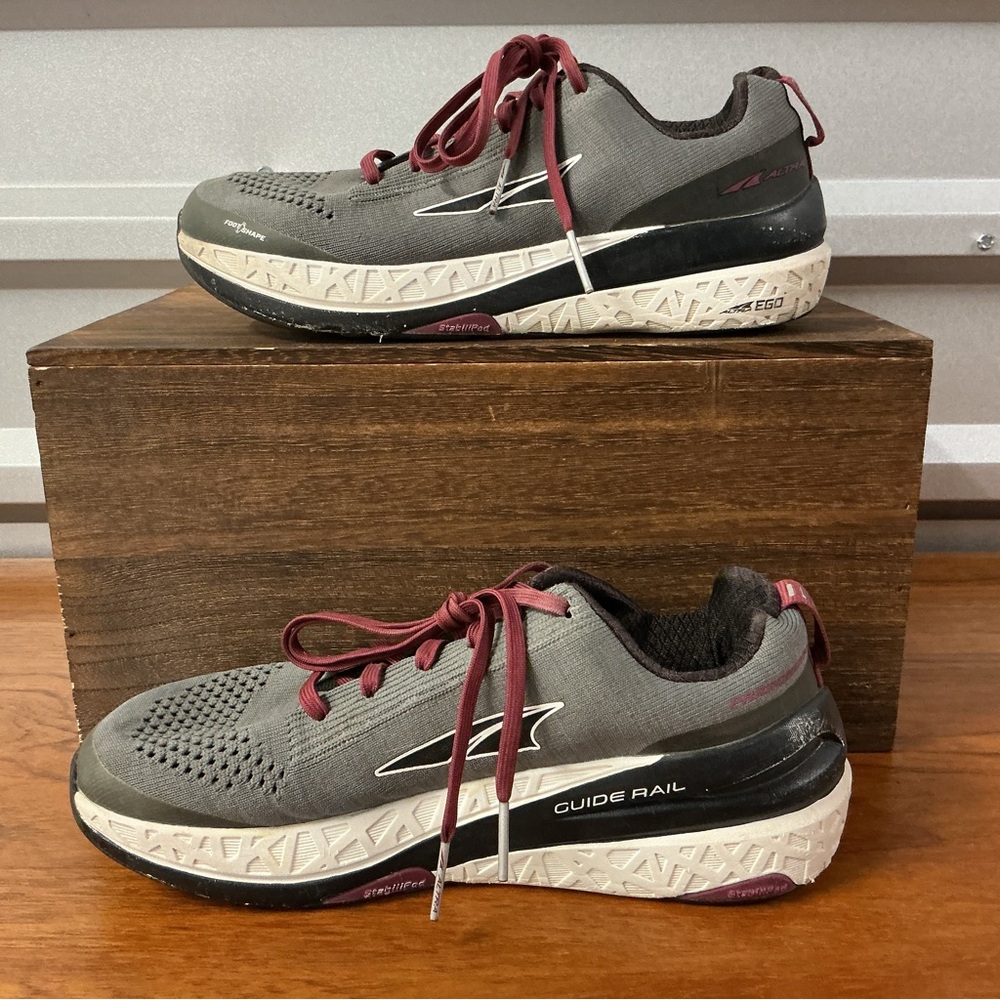 Altra Women Paradigm 4.5 Gray Mesh Running Shoe ALW1948G220 Size 9 - Picture 5 of 8